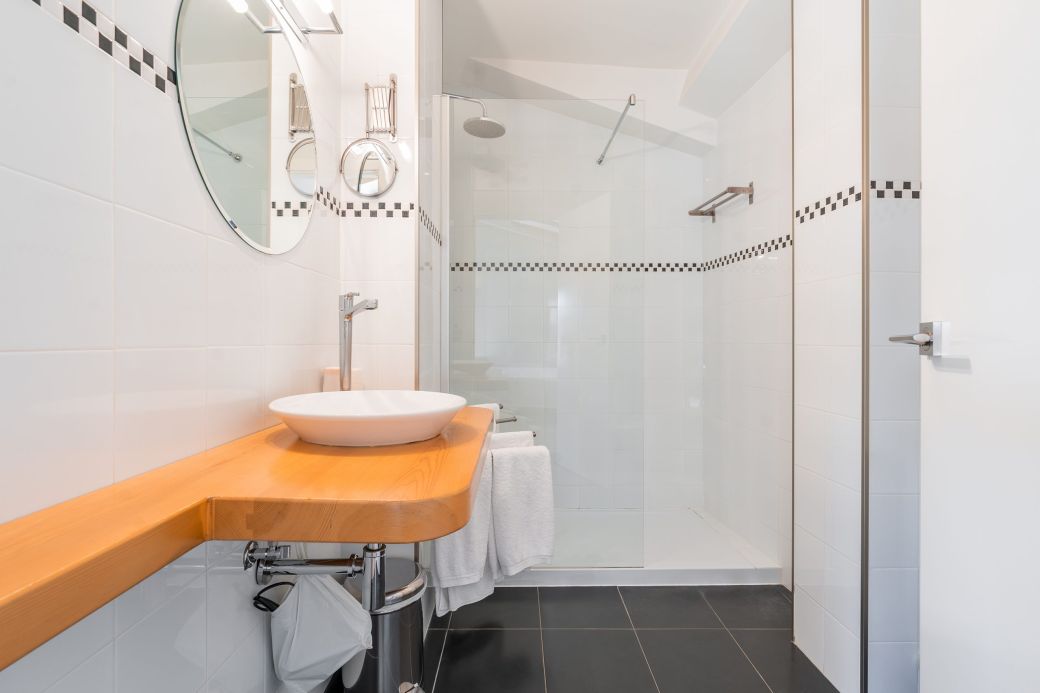 Hotel Albanuracin - foto habitación 07